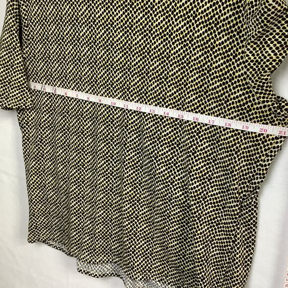 Worthington Womens Blouse Size L Snake Print Short Sleeve Crossover Stretch - Picture 8 of 12